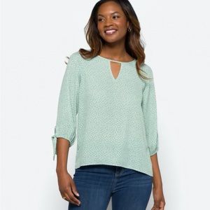 ⭐️Papermoon Coraley Tie Sleeve Blouse in light green with polka dots